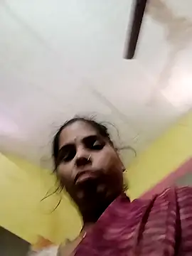 Snapshot of Priyakoli4568 chatting on February 2026 03:30:02 AM Priyakoli4568 online show from February 2026 03:30:02 AM