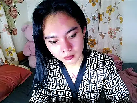 devine goddess online show from April 2026 03:38:01 PM