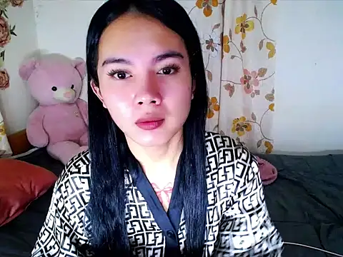 devine goddess online show from April 2026 02:11:01 PM