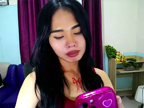 Snapshot of devine_goddess chatting on April 2026 10:52:01 AM devine goddess online show from April 2026 10:52:01 AM