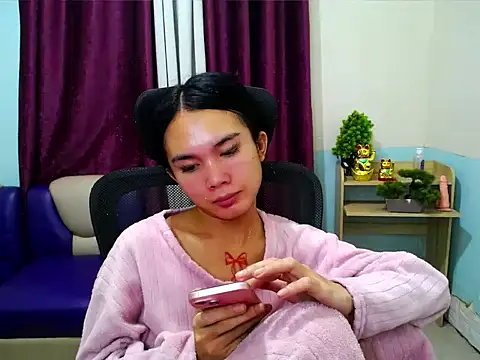 devine goddess online show from April 2026 04:09:02 PM