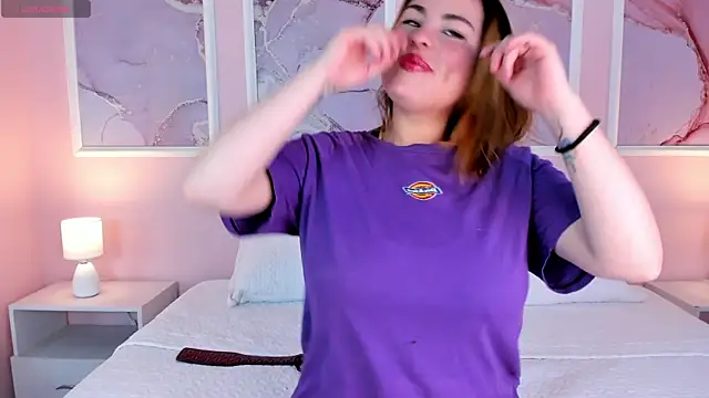 Kennya Rodriguez online show from December 2025 12:00:01 AM