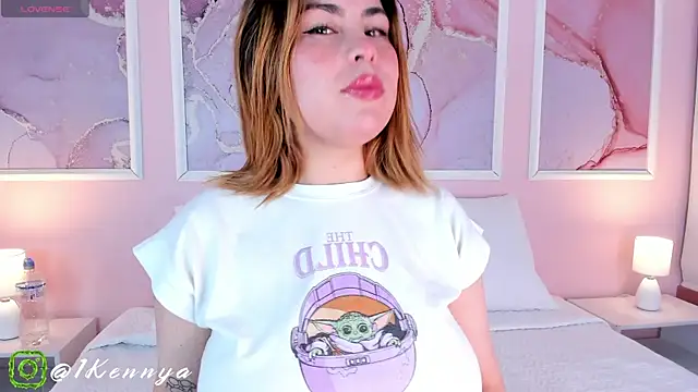 Kennya Rodriguez online show from November 2025 03:32:01 AM