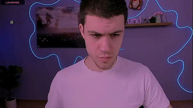 neo raze online show from March 2026 06:43:01 PM