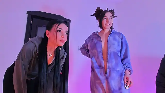 Snapshot of Peanaughty chatting on February 2026 08:25:01 AM Peanaughty online show from February 2026 08:25:01 AM