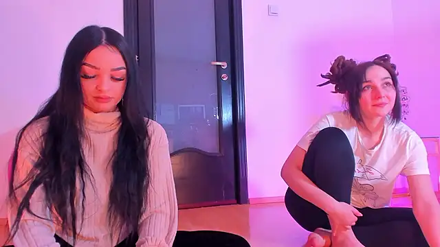 Snapshot of Peanaughty chatting on February 2026 06:24:02 AM Peanaughty online show from February 2026 06:24:02 AM