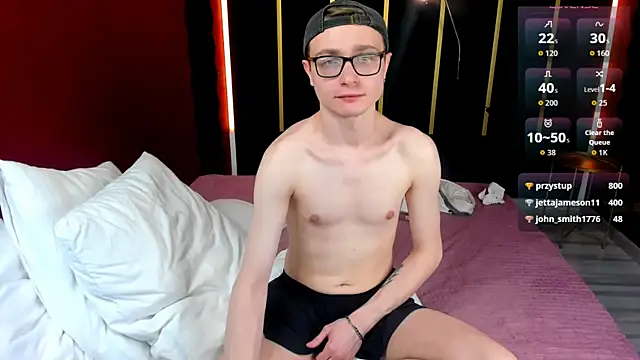 Snapshot of Emmit_Barker chatting on June 2026 03:28:01 AM Emmit Barker online show from June 2026 03:28:01 AM
