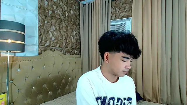 Snapshot of spoiledmycock chatting on February 2026 04:53:02 PM spoiledmycock online show from February 2026 04:53:02 PM