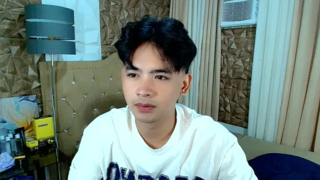 Snapshot of spoiledmycock chatting on February 2026 04:37:01 PM spoiledmycock online show from February 2026 04:37:01 PM