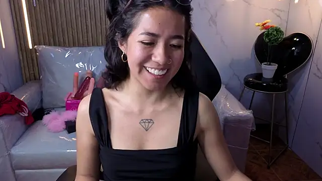 Lynn turner online show from March 2026 02:40:02 PM