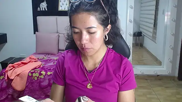 Lynn turner online show from February 2026 07:55:02 PM