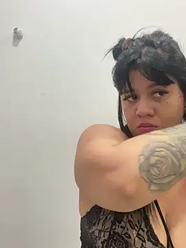 Snapshot of Luna_bigtitss777 chatting on February 2026 12:37:01 PM Luna bigtitss777 online show from February 2026 12:37:01 PM