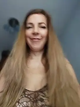 Snapshot of sexyrubyta chatting on June 2026 12:58:02 PM sexyrubyta online show from June 2026 12:58:02 PM