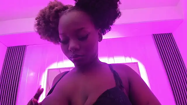 Snapshot of Sotf_Charlotte chatting on February 2026 11:59:01 AM Sotf Charlotte online show from February 2026 11:59:01 AM