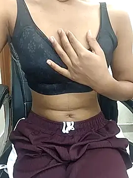 -Sapna001 online show from April 2026 07:48:01 PM