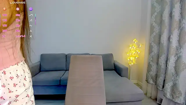 mayameilin online show from February 2026 01:11:01 PM