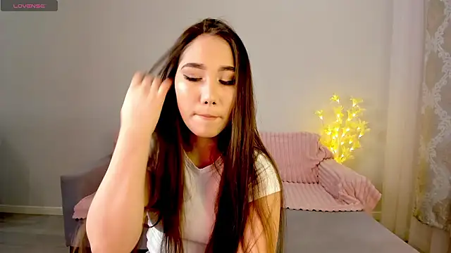 mayameilin online show from February 2026 01:07:02 PM