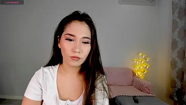 mayameilin online show from February 2026 01:09:01 PM