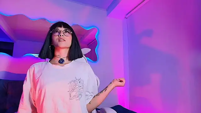 Snapshot of Giaa_Moretii chatting on March 2026 10:27:02 AM Giaa Moretii online show from March 2026 10:27:02 AM