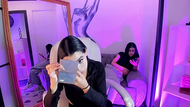 GemmaBrown online show from April 2026 12:44:01 PM