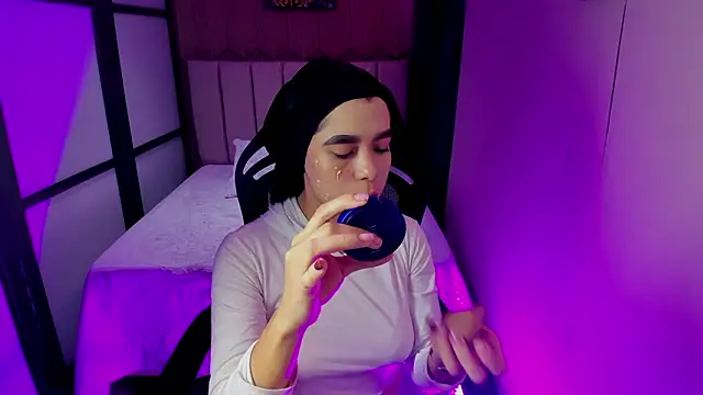 GemmaBrown online show from March 2026 01:27:01 PM