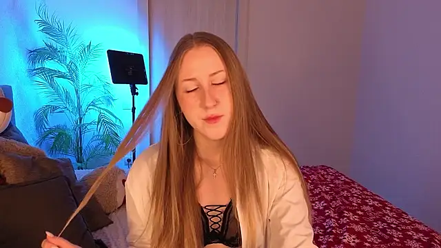 CassieReborn online show from February 2026 09:58:03 PM