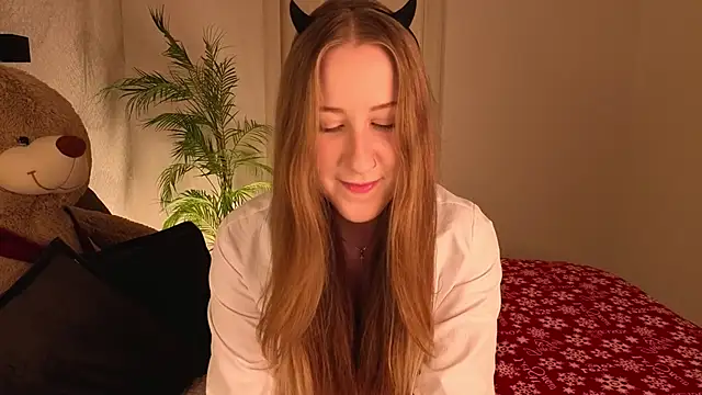 CassieReborn online show from February 2026 11:35:01 PM