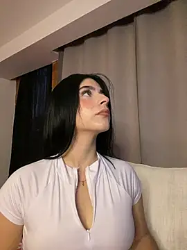  HannahFox  online show from March 2026 11:28:01 PM