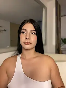  HannahFox  online show from June 2026 10:59:02 PM