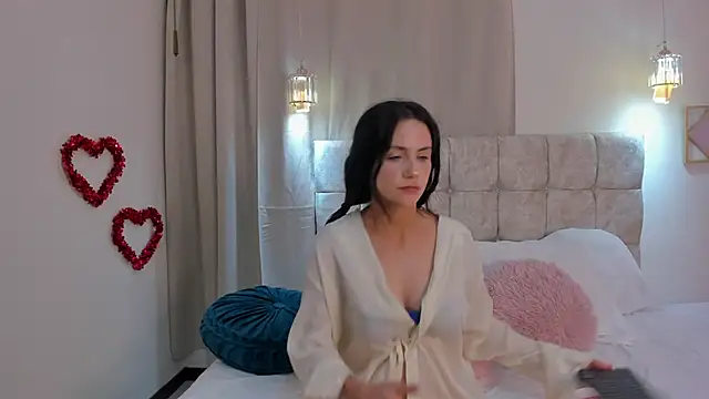 danaalamiri2 online show from March 2026 01:21:02 AM