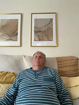 YachtCaptain10 online show from May 2026 06:00:02 PM