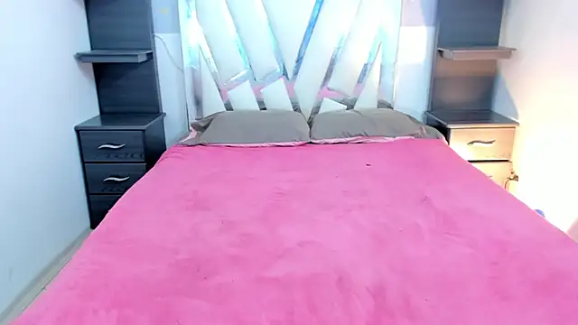 Snapshot of sayis_xxx chatting on February 2026 11:19:02 AM sayis xxx online show from February 2026 11:19:02 AM