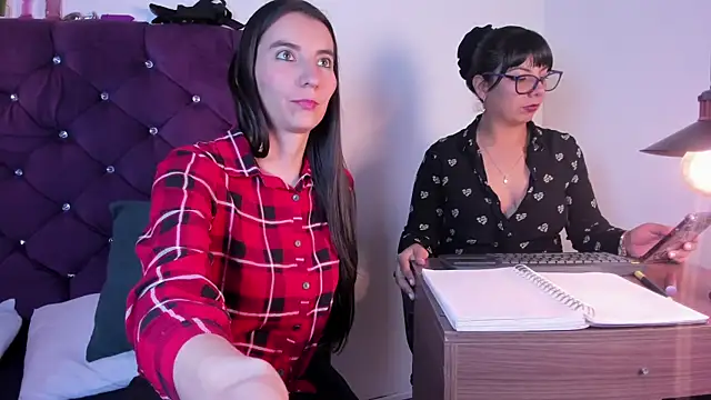 Snapshot of Valkiria-and-Dione chatting on February 2026 07:34:01 PM Valkiria-and-Dione online show from February 2026 07:34:01 PM