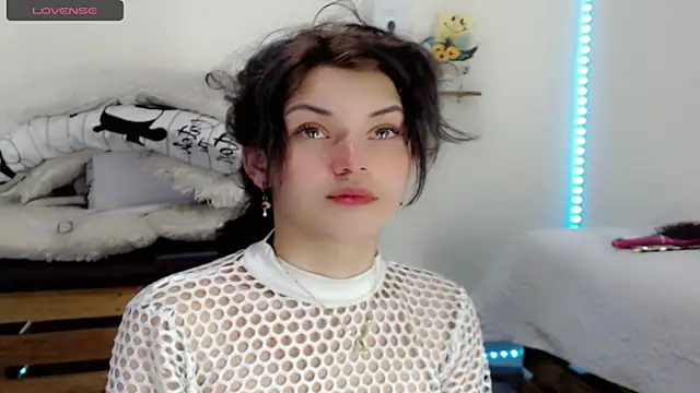 NathalialLooes online show from April 2026 05:34:01 AM