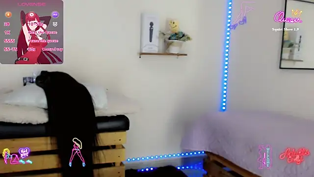 NathalialLooes online show from April 2026 05:14:02 AM