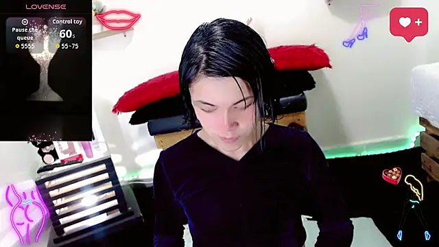 NathalialLooes online show from February 2026 05:51:01 AM