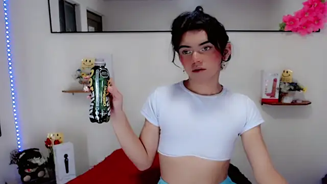 NathalialLooes online show from March 2026 05:55:01 AM