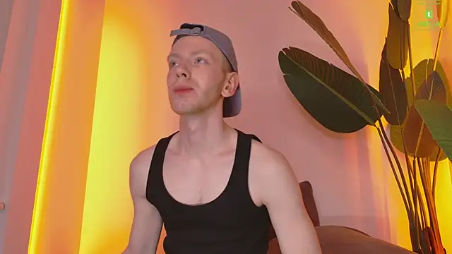 Snapshot of ZidNevil chatting on February 2026 09:07:02 AM ZidNevil online show from February 2026 09:07:02 AM