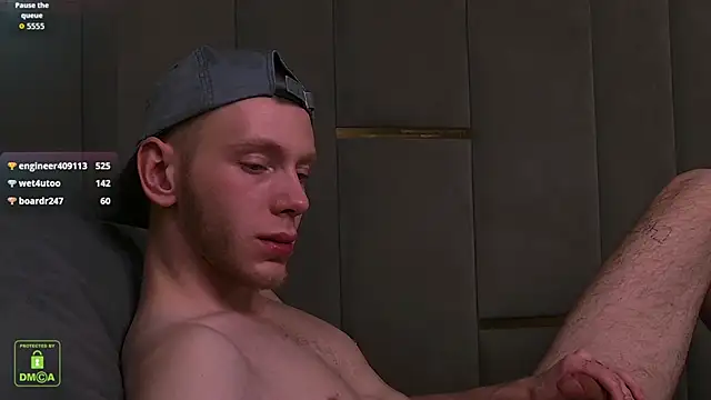 Snapshot of ZidNevil chatting on February 2026 08:43:02 AM ZidNevil online show from February 2026 08:43:02 AM