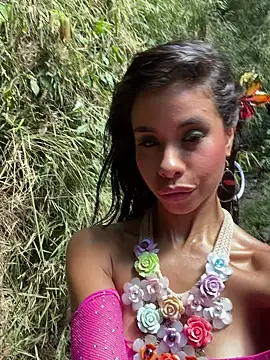 Snapshot of canela_salvaje chatting on February 2026 05:23:02 PM canela salvaje online show from February 2026 05:23:02 PM