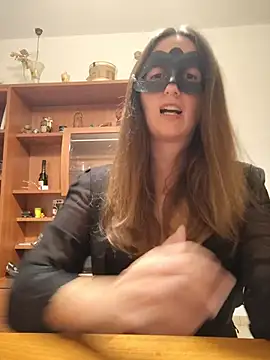 Alexdevil92 online show from May 2026 09:09:02 PM