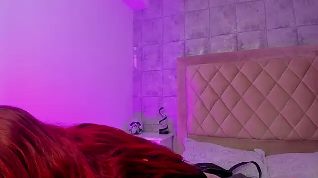 Snapshot of CleoFoxx_ chatting on February 2026 01:44:01 PM CleoFoxx online show from February 2026 01:44:01 PM