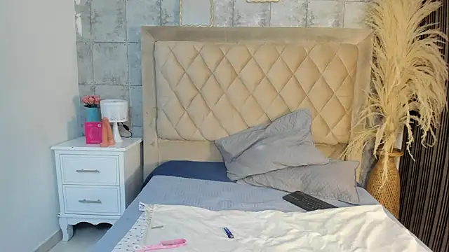 CleoFoxx  online show from March 2026 12:28:02 PM