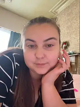 AlyaX X online show from May 2026 01:26:01 PM