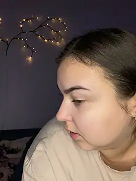 AlyaX X online show from February 2026 01:28:01 PM