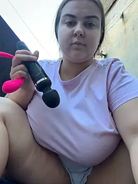 AlyaX X online show from May 2026 04:06:01 PM