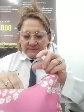Snapshot of JULIETA_21- chatting on June 2026 12:48:02 PM JULIETA 21- online show from June 2026 12:48:02 PM