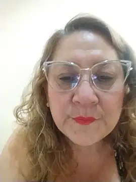 Snapshot of JULIETA_21- chatting on June 2026 08:37:02 PM JULIETA 21- online show from June 2026 08:37:02 PM