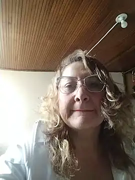 Snapshot of JULIETA_21- chatting on July 2026 04:44:02 PM JULIETA 21- online show from July 2026 04:44:02 PM