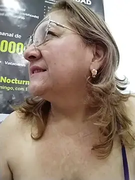 Snapshot of JULIETA_21- chatting on July 2026 01:40:01 PM JULIETA 21- online show from July 2026 01:40:01 PM